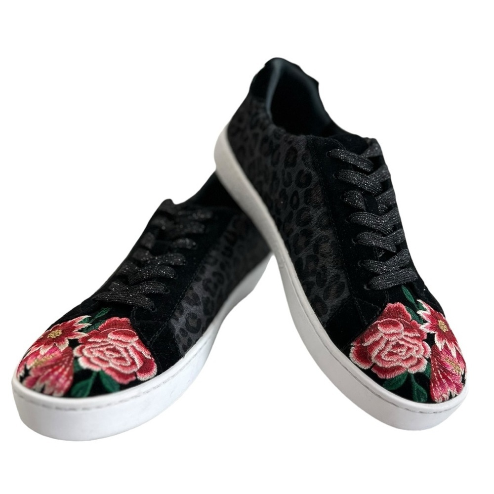 Johnny Was Sneakers Womens Size 7.5 - Picture 4 of 12
